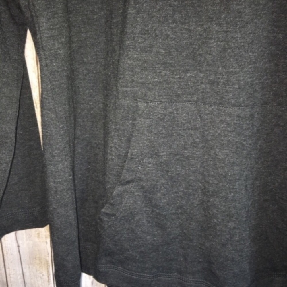 NFL Atlanta Falcons Hoodie Women’s M Gray Lightweight Pullover Sweatshirt - Picture 3 of 4
